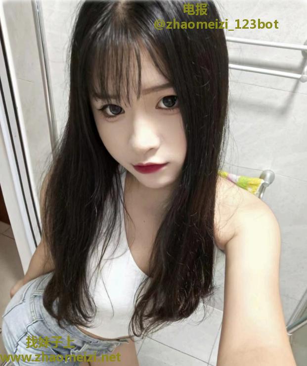 济南大奶小骚妹