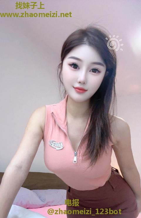 吴中性感思甜