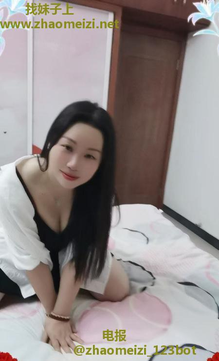 韵味风骚轻熟姐姐