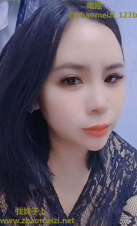 临平大奶泄火骚妇