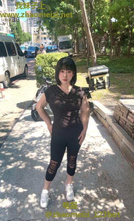 大屁股蝴蝶B少妇