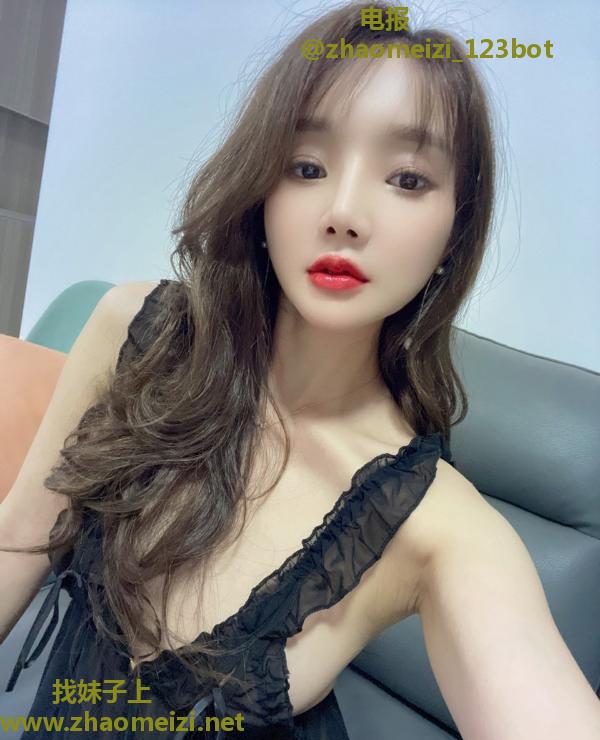 性感妖娆小狐狸