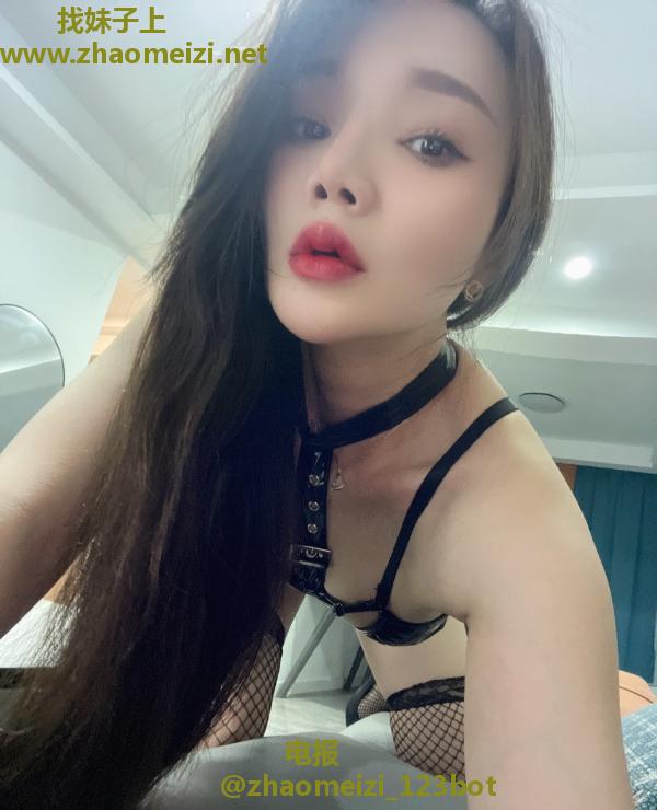 性感妖娆小狐狸