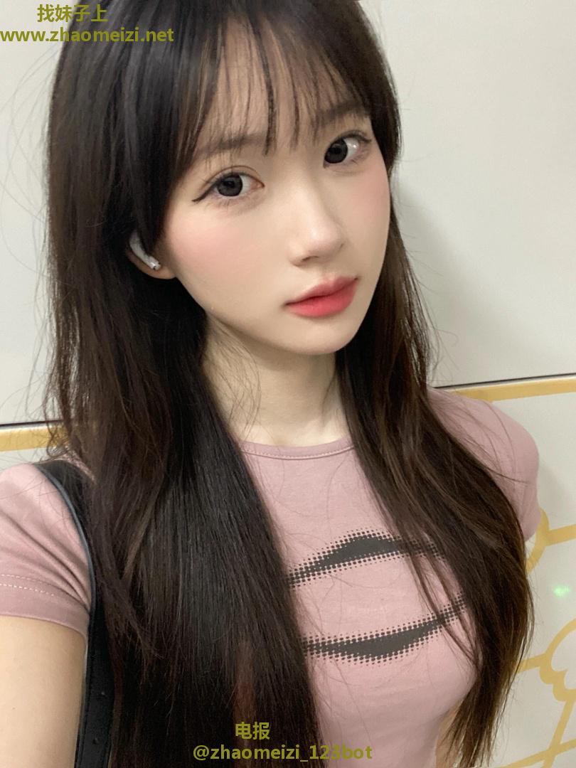 兼职妹儿三点粉嫩