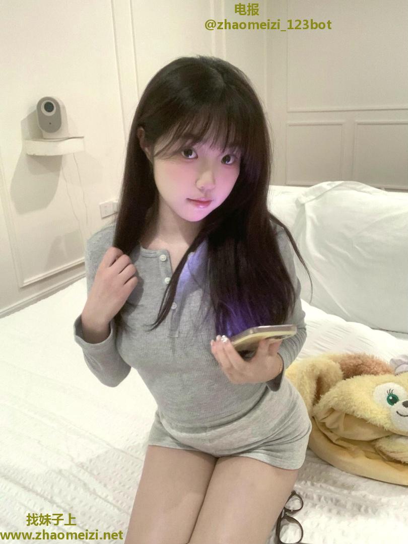 温柔甜妹三点粉