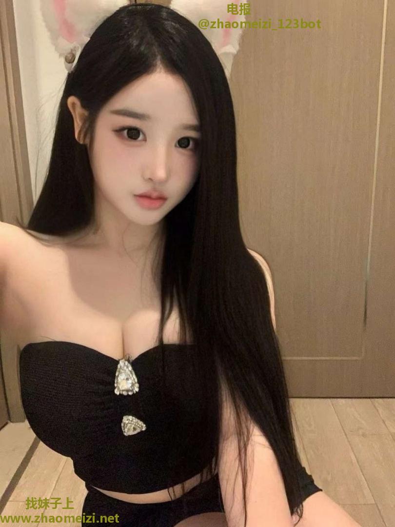 刚毕业水嫩女大兼职