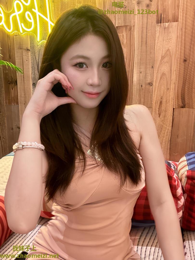 微胖少妇 降火天花板