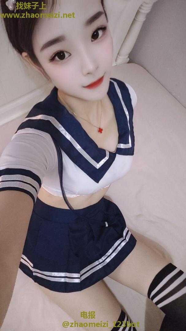 苗条性感少妇茉莉