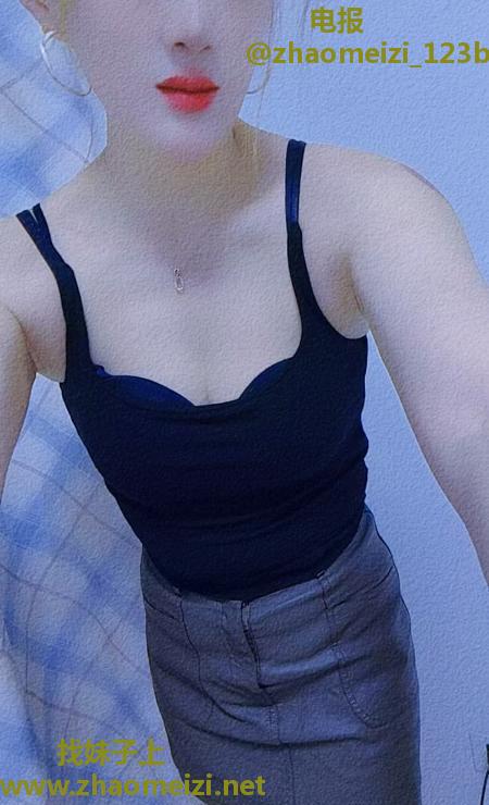 津南区肤白南方小少妇