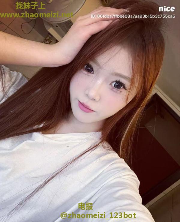 性感年轻小骚货