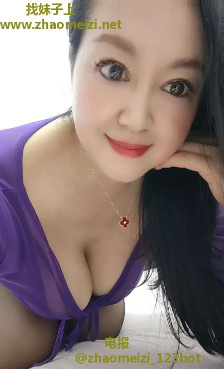 罗湖口岸小骚货少妇