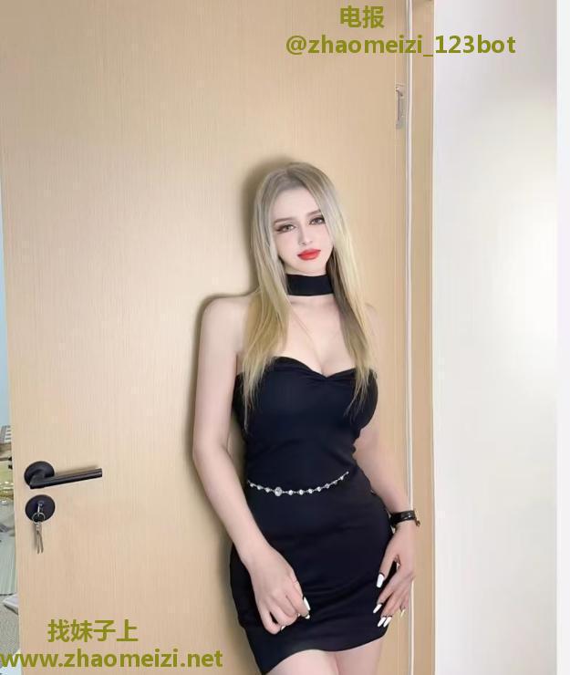 东站大长腿御姐