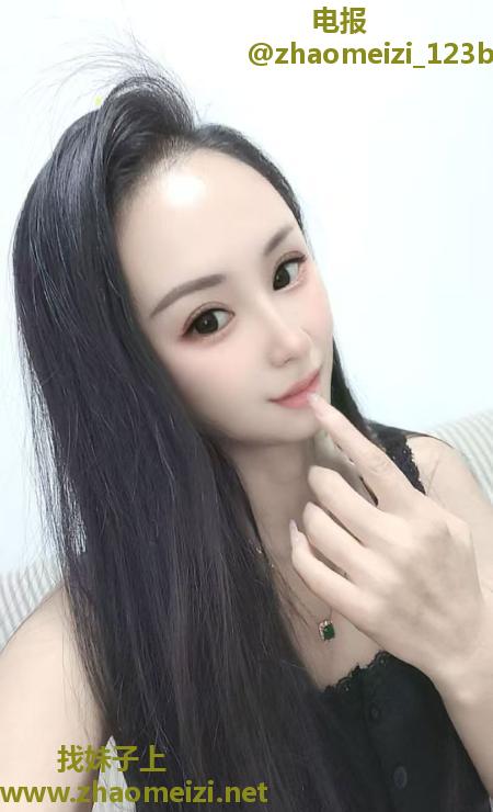 深喉河西小少妇