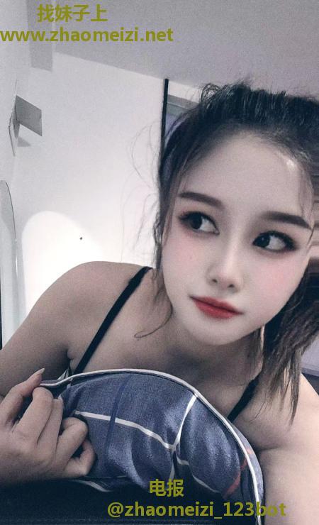 天河高个子美女