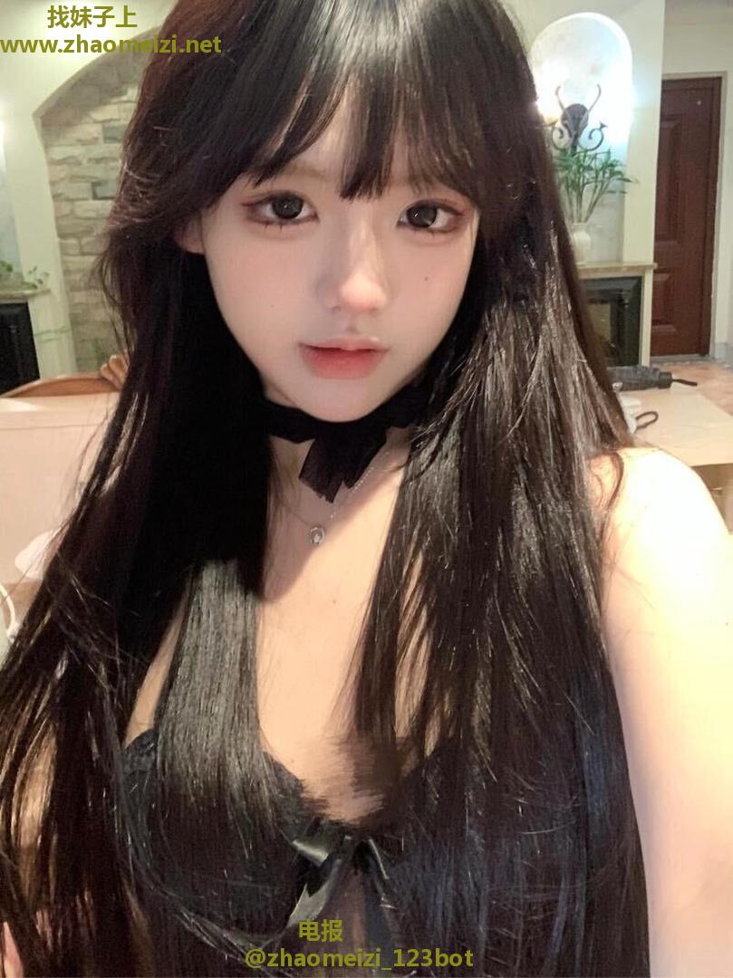 官渡刚毕业纯情白虎妹