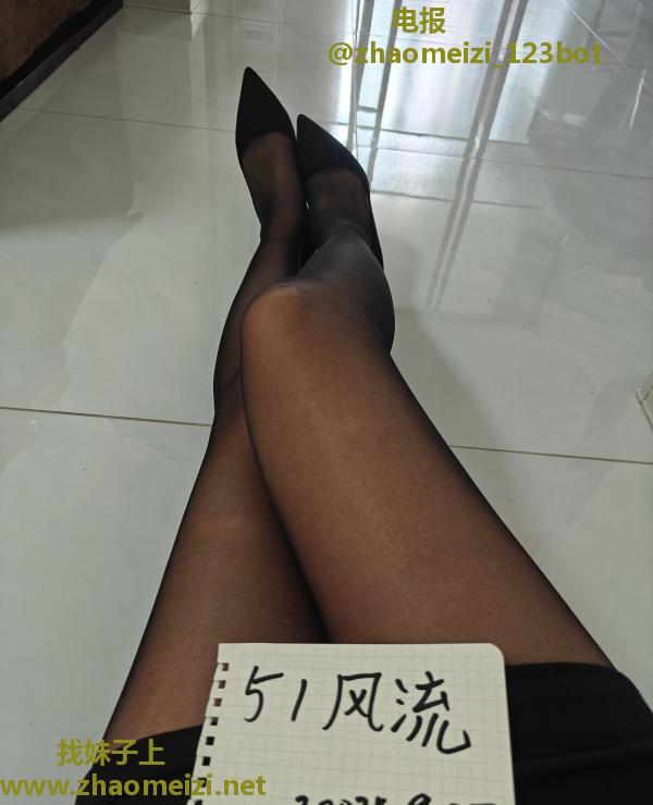 下面很紧很热的少妇