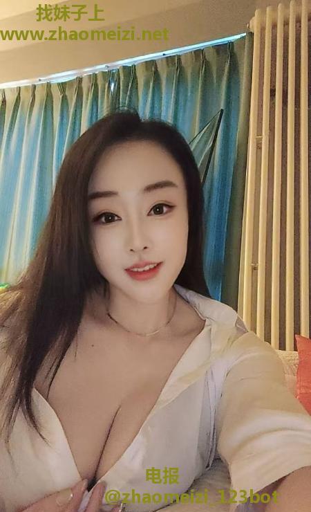 屁股翘服务系老师