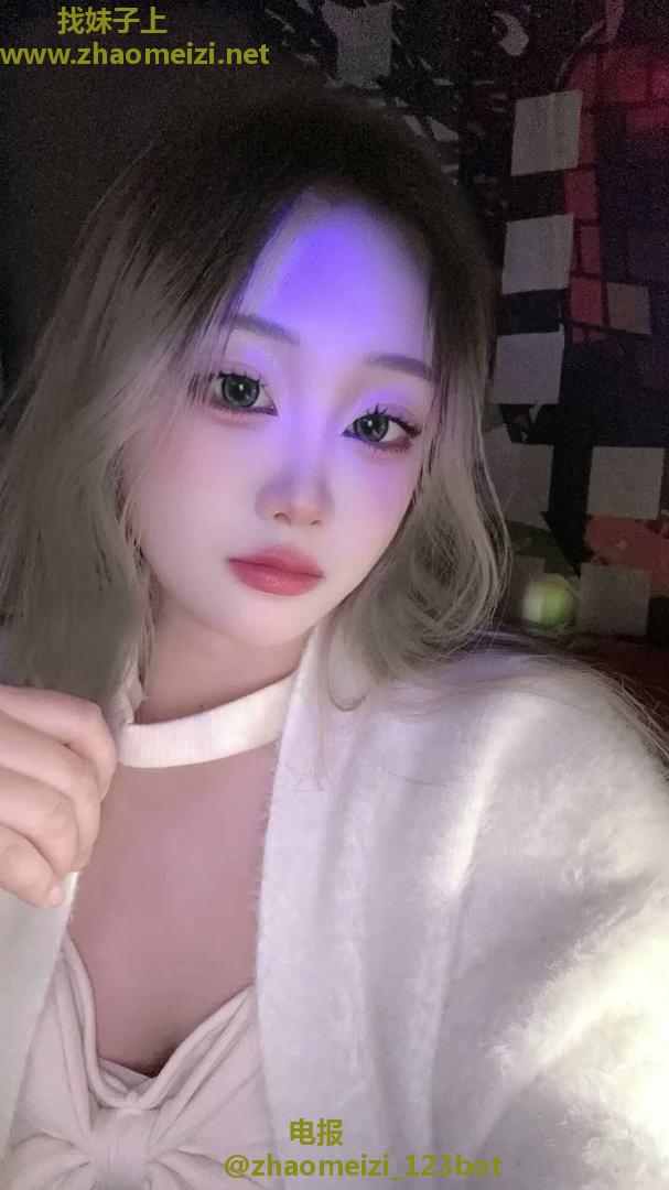 诱人翘臀小魅魔