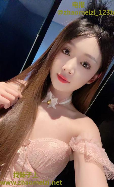 江北长腿佳人依依