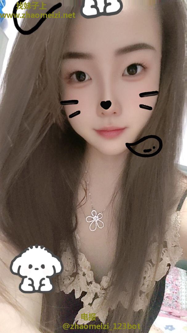 06皮肤水嫩身材小姐姐