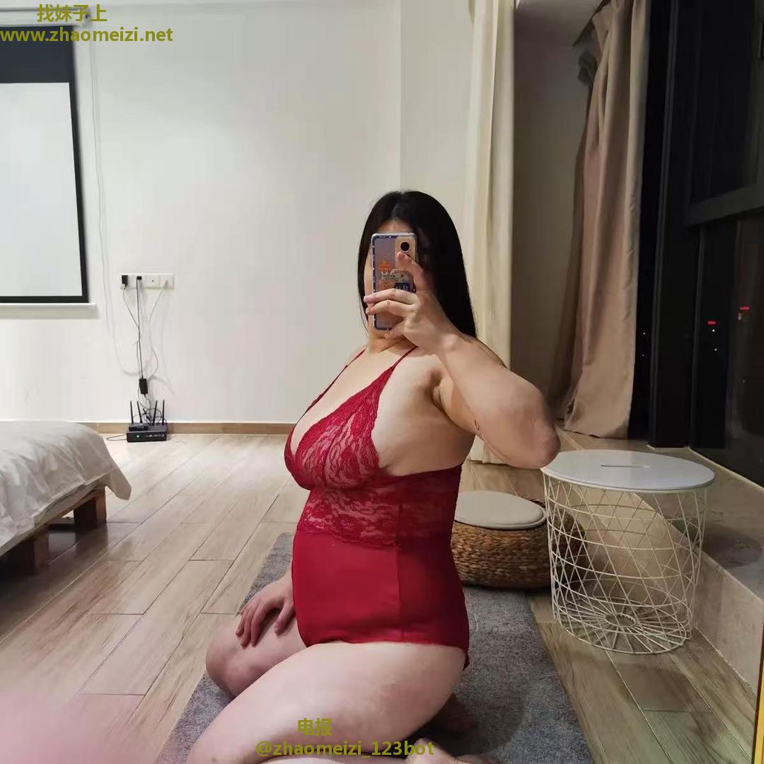  宝山大奶熟女娜姐