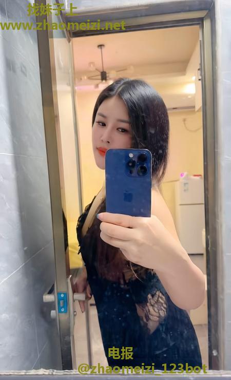 蜀山丰满大屁股晚秋