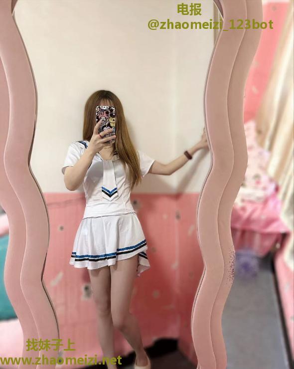 丰台制服诱惑嫩妹