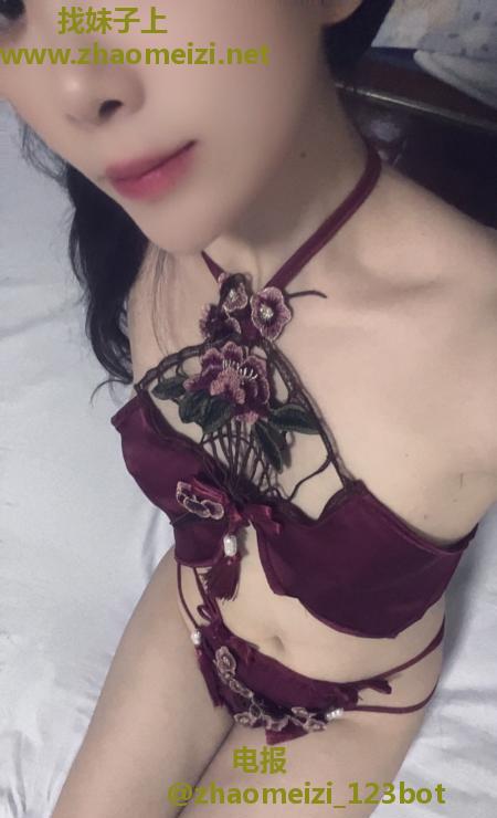 昆山服务系小雅老师