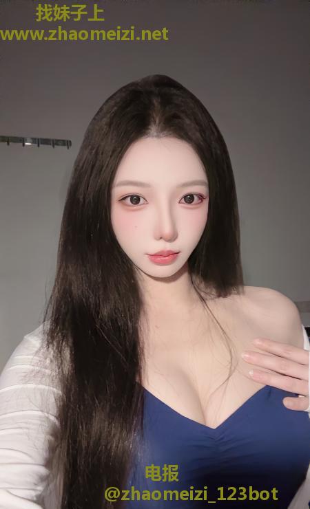 天河模特长腿翘臀