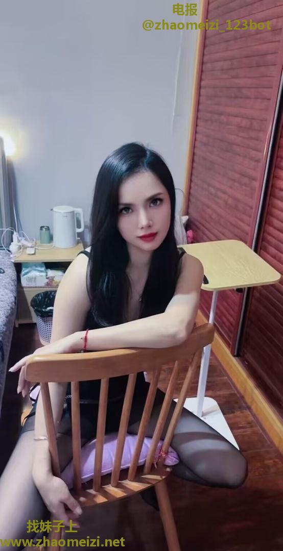 上城风骚御姐依依