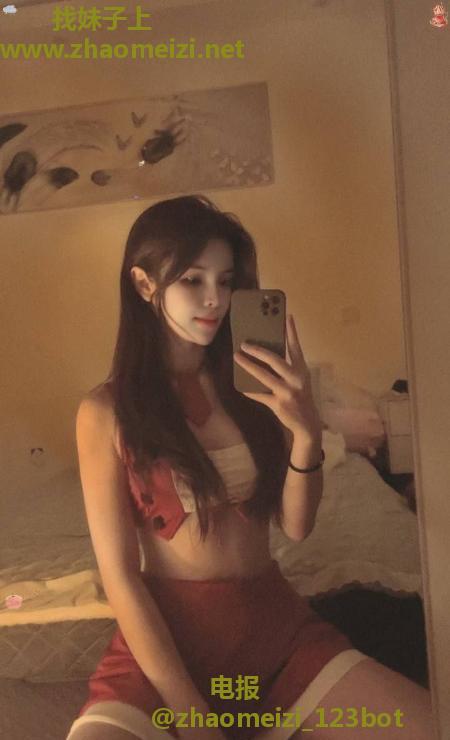 栖霞马群御姐型妹子