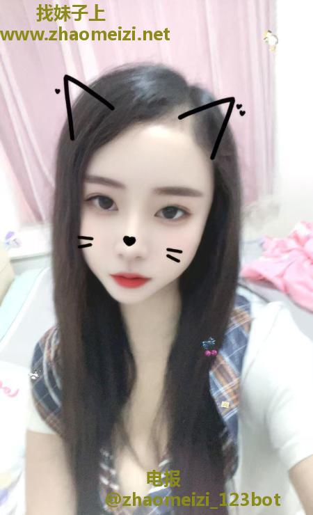 温柔型大奶小姐姐