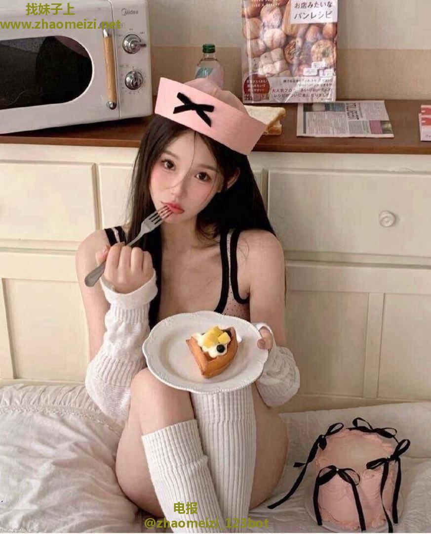 外萌内骚05刚下海