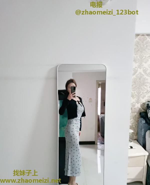 可角色扮演的御姐鱼儿