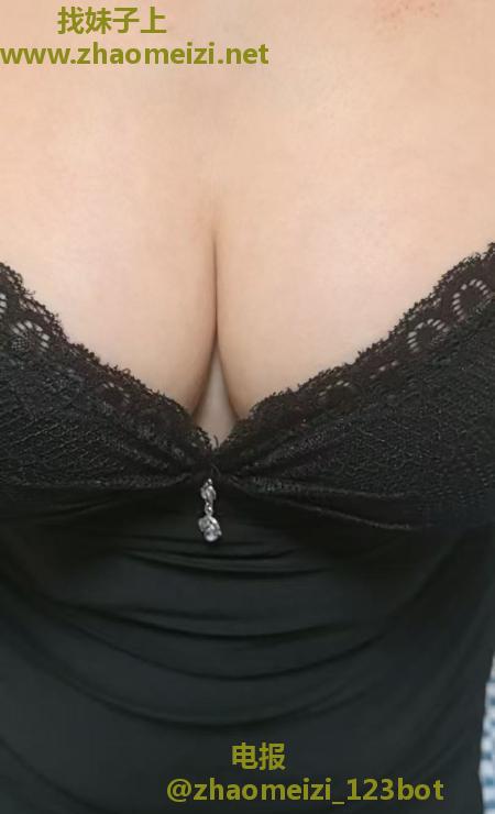 东丽大屁股浪妇