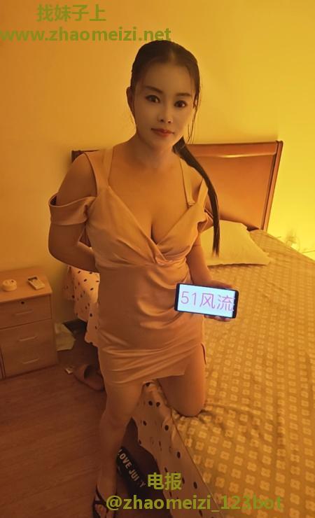 丰满紧致性价比骚妇