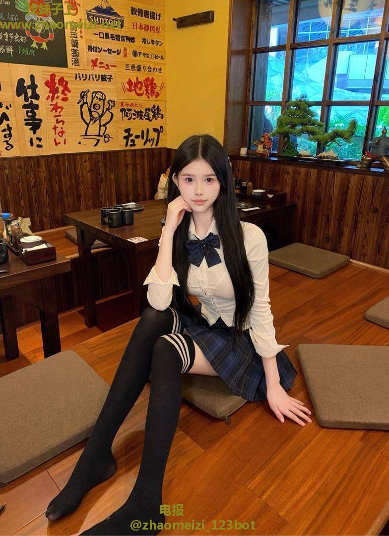 JK妹妹水很多胸白大挺弹