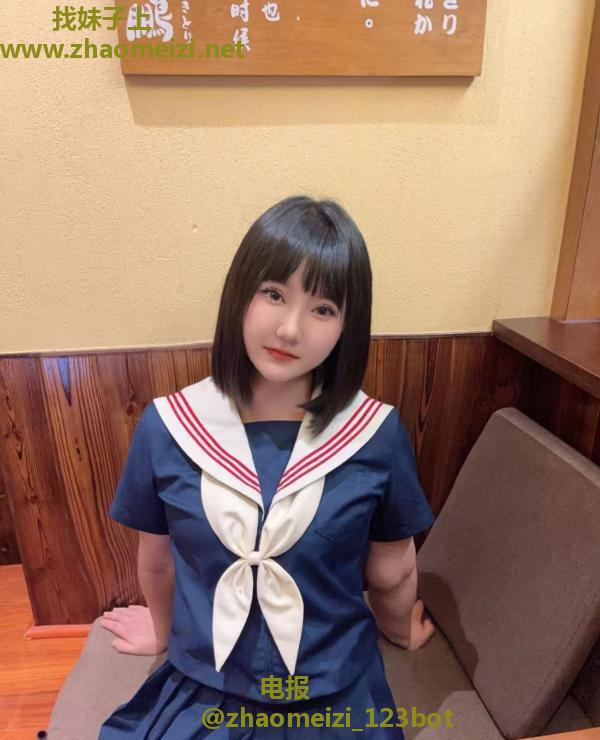 朝阳性感丰满妹子