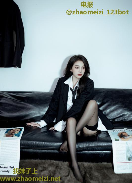 汉口性感大胸嫩妹