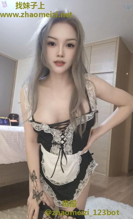 舌吻服务型御姐晓晓