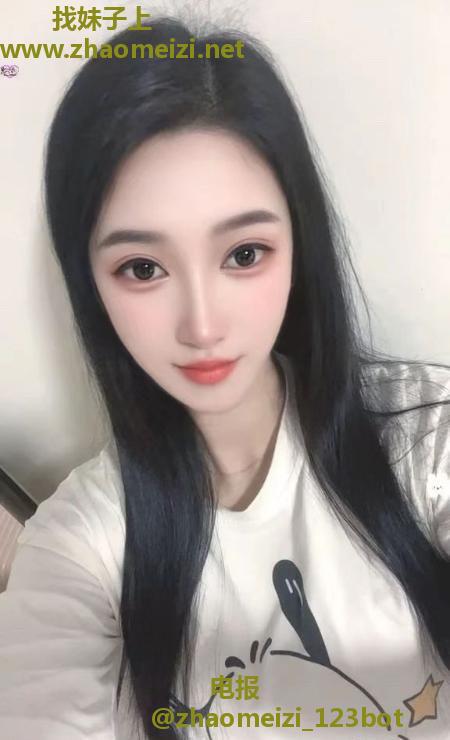 性感悦悦小姐姐