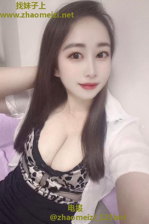 丰乳巨臀美少妇