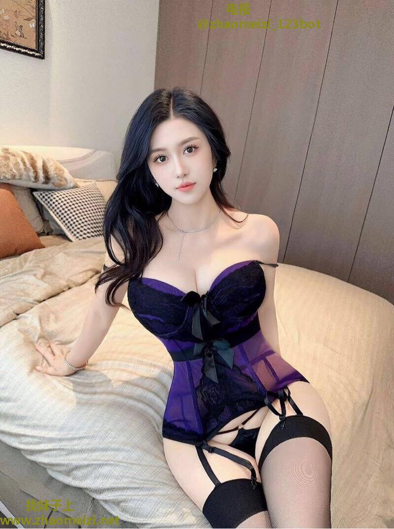 高颜值高气质高身材