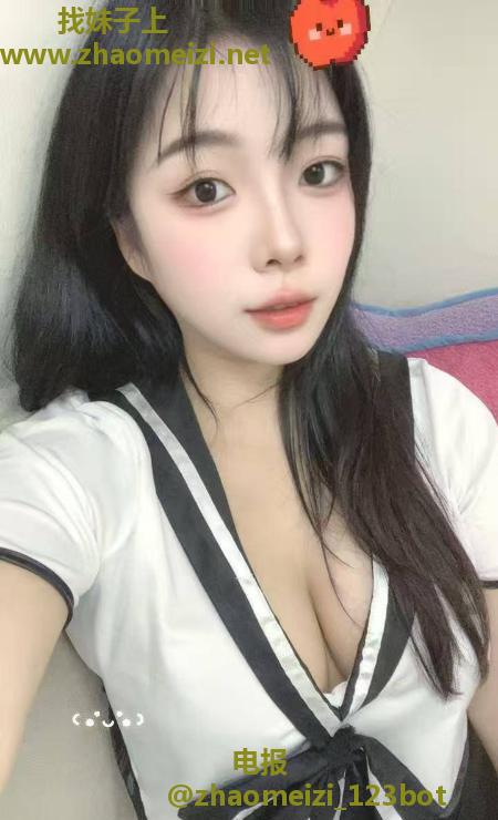 岗顶骚女泡泡糖