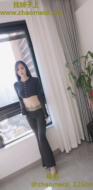 性感苗条长腿老师