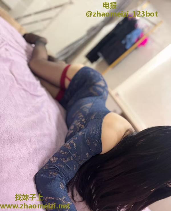 佛山大奶风骚御姐