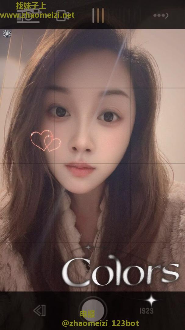 刚下水骚妹玩的开