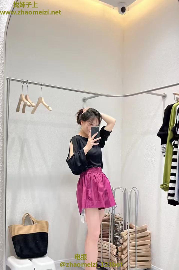 永泰温柔小妞。