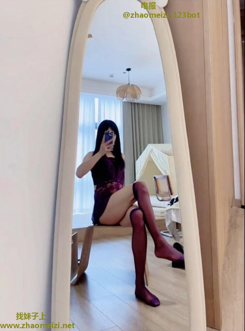 酒泉妹子身材好