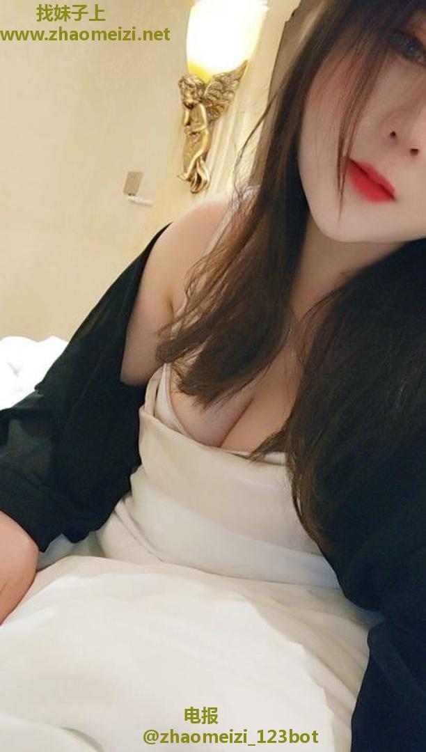 性感高挑御姐型老师